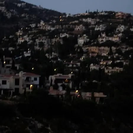 Διαμέρισμα 2 Bed Mountains And Costal Views With Pool Πάφος